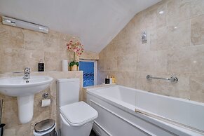 Waterhead Rooms & Suites