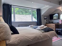 Ambleside Rooms & Suites