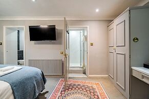 Waterhead Rooms & Suites