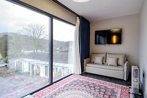 Waterhead Rooms & Suites