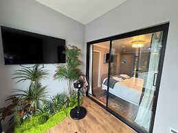 Ambleside Rooms & Suites