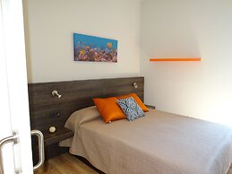 Feel at Sants Apartments
