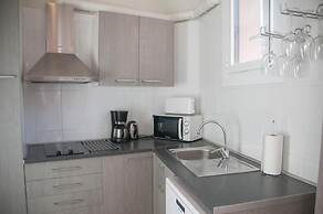 Feel at Sants Apartments