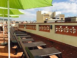 Feel at Sants Apartments