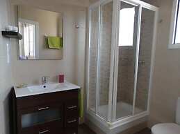 Feel at Sants Apartments