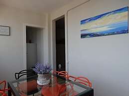 Feel at Sants Apartments