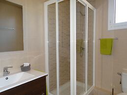 Feel at Sants Apartments