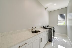 Pets Welcome - Home on 2.5 Acres in Naples!