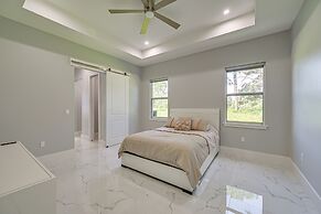 Pets Welcome - Home on 2.5 Acres in Naples!