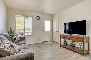 Townhome: Fire Pit & Bbq, 60 Mi to Zion Natl Park