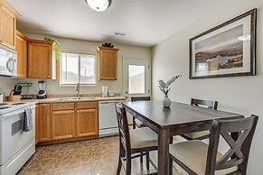 Townhome: Fire Pit & Bbq, 60 Mi to Zion Natl Park