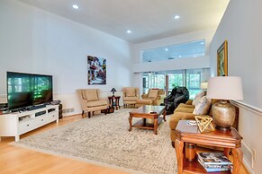 4 Mi to Uga: Pet-friendly Home in Athens