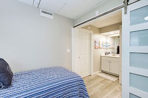 Steps to Beach & Boardwalk: Condo in Port Aransas!