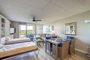 Steps to Beach & Boardwalk: Condo in Port Aransas!