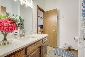 Near Medical Corridor: 'whimsy Wisconsin' Duplex