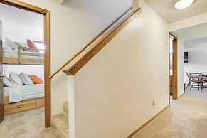 Near Medical Corridor: 'whimsy Wisconsin' Duplex