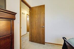 Near Medical Corridor: 'whimsy Wisconsin' Duplex