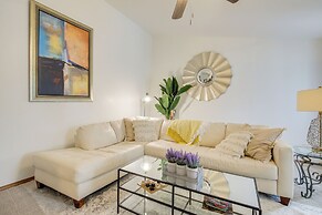 Near Medical Corridor: 'whimsy Wisconsin' Duplex