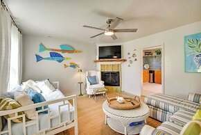 Bungalow w/ Large Yard: 8 Mi to Cape Charles Beach
