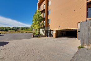 Walk to Brian Head Resort: Condo w/ Pool Access!