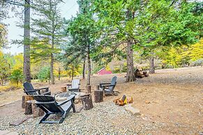 Fire Pit, Gazebo & Grill: Family Cabin in Arnold!
