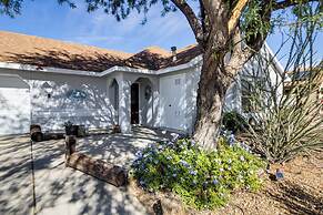 8 Mi to Linda Vista Trail: Tucson Home w/ Patio