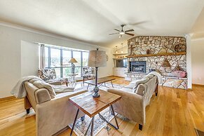 Spacious Ruidoso Home w/ Patio & Mountain Views!