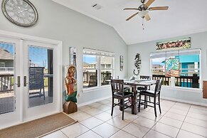 Outlaw's Inn 3 Bedroom Home