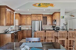 Outlaw's Inn 3 Bedroom Home