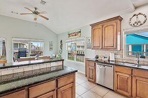 Outlaw's Inn 3 Bedroom Home