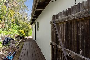 Serene Oceanview Escape With Expansive Deck 3 Bedroom Home