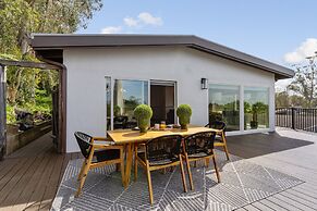 Serene Oceanview Escape With Expansive Deck 3 Bedroom Home