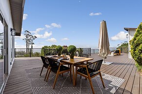 Serene Oceanview Escape With Expansive Deck 3 Bedroom Home