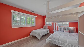 Casa De Flores 4 Bedroom Home