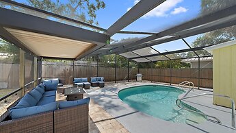 Casa De Flores 4 Bedroom Home