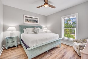 Beach House - Cottage at Indian Summer