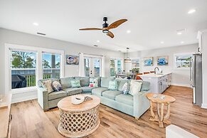 Beach House - Cottage at Indian Summer