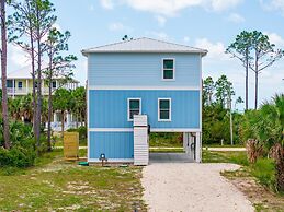 Beach House - Cottage at Indian Summer