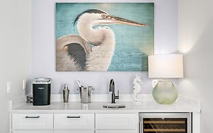 Beach House - Cottage at Indian Summer