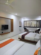 Hotel Royal Manor-Rajkot