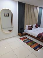 Hotel Royal Manor-Rajkot