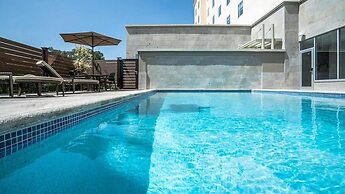 HARRISSON Business Class Hotel Celaya