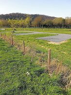 Green Dragon and Kitchen Pod - Sleeps 2 & Parking