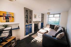 Park Square Retreat in Blaenau