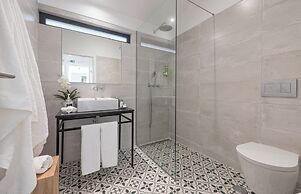 Estoril Village Guesthouse
