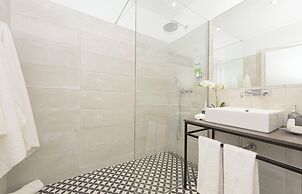 Estoril Village Guesthouse