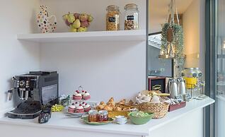 Estoril Village Guesthouse