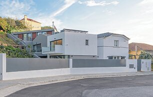 Estoril Village Guesthouse
