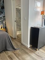 Estoril Village Guesthouse
