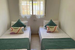 Modern Escape, Shared Pool, Private Terrace